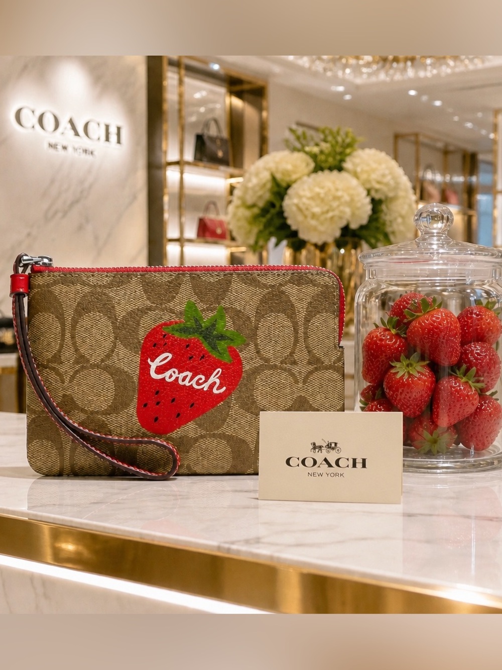 New Coach Strawberry Signature Canvas Wristlet Brown Red Monogram Zip Pouch